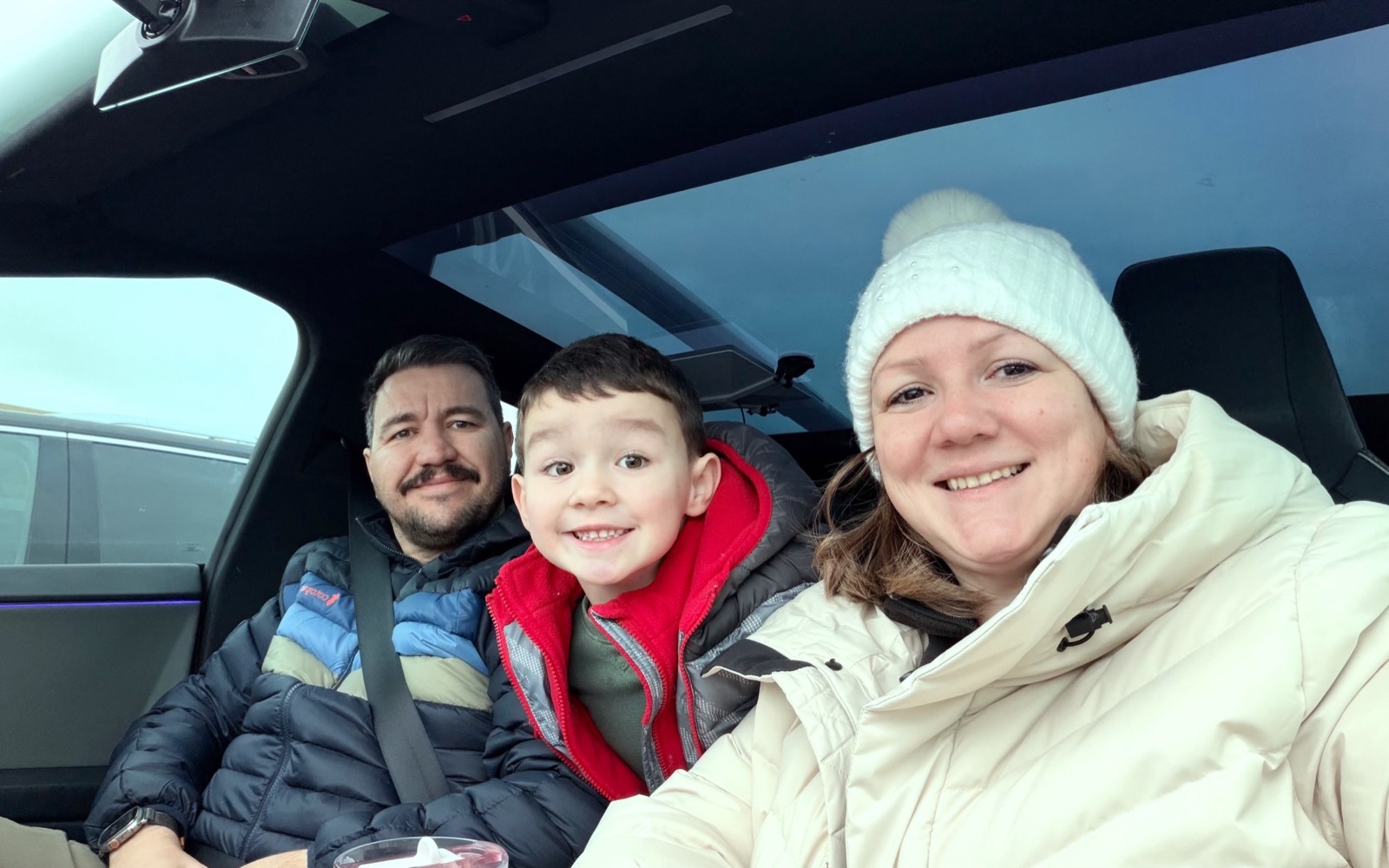 The Ultimate Road Trip Survival Guide With a 4-Year-Old: Snacks, Sanity, and Zero Meltdowns — illustration